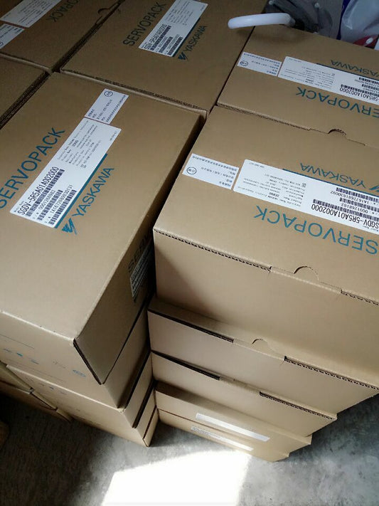 1PC YASKAWA SGDB-10ADS SERVO Driver SGDB10ADS New Expedited Shipping DHL / UPS / FedEx