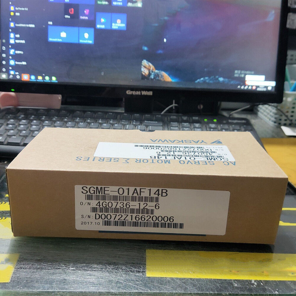 1PC New Yaskawa SGME-01AF14B Servo Motor Expedited Shipping SGME01AF14B