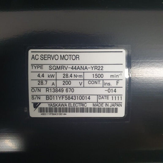 1PC New Yaskawa SGMRV-44ANA-YR22 Servo Motor Expedited Shipping SGMRV44ANAYR22