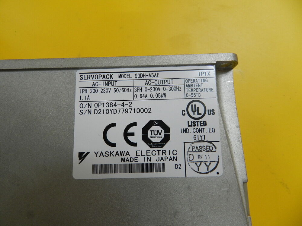 1PC New Yaskawa SGDH-A5AE Servo Driver Expedited Shipping