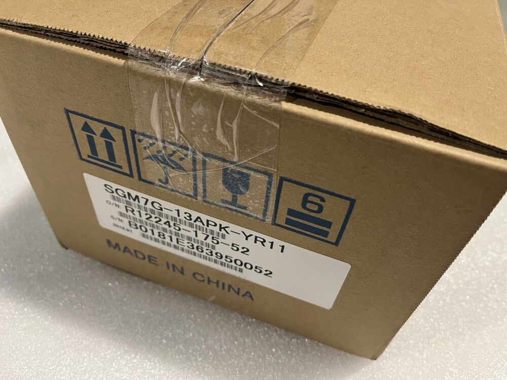 1PC New Yaskawa SGM7G-13APK-YR11 Servo Motor Expedited Shipping