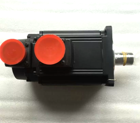 NEW Mitsubishi HC-RP703F Servo Drive  UPS / DHL / Fedex