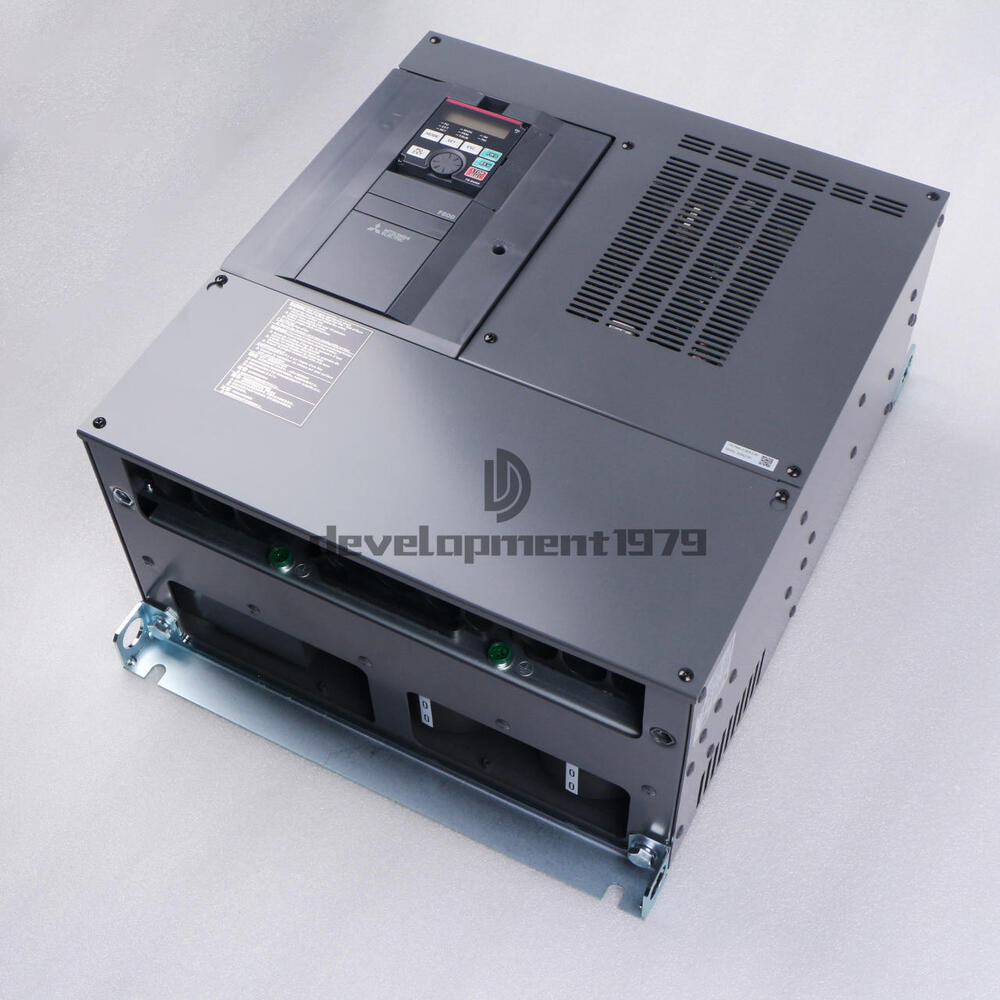 1PC NEW Mitsubishi Inverter FR-F840-01800-2-60 75KW UPS / DHL / FedEx