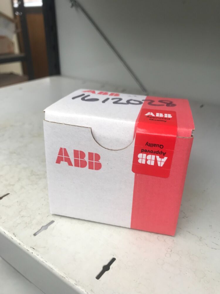ABB MODULE DIGITAL INPUT DI581-S Accuray, Advant, Smart Platform, QCS PM3
