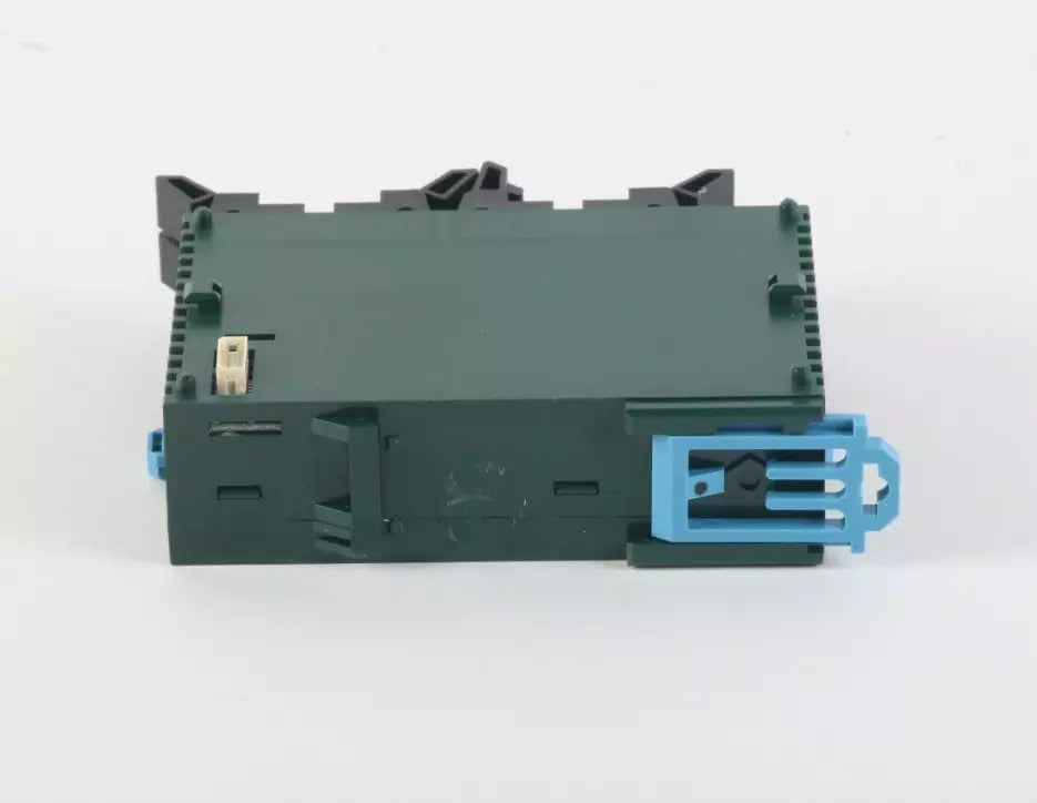 1PC New Panasonic AFP0RE32T FP0R-E32 PLC Module Expedited Shipping