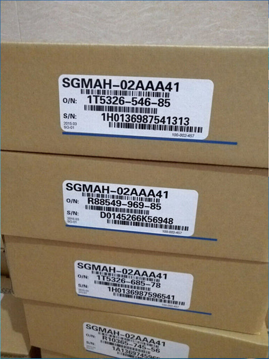 1PC New Yaskawa SGMPH-02AAA41 Servo Motor Expedited Shipping SGMPH02AAA41