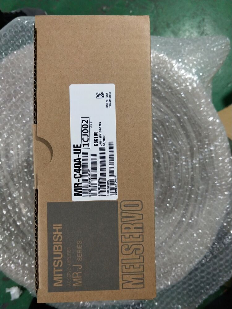 NEW MITSUBISHI AC SERVO DRIVER MR-C40A-UE MRC40AUE FREE EXPEDITED SHIPPING DHL / UPS / FedEX