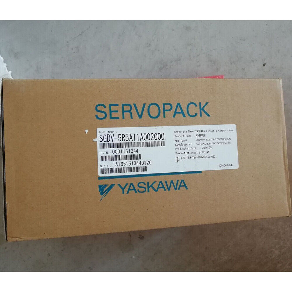 1PC New Yaskawa SGDV-5R5A11A002000 Servo Motor Expedited Shipping