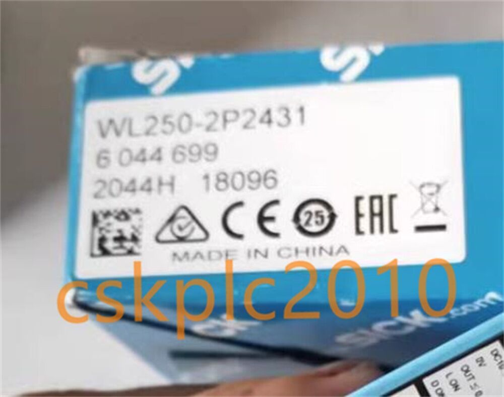 1 PCS NEW IN BOX SICK Photoelectric switch WL250-2P2431 6044699