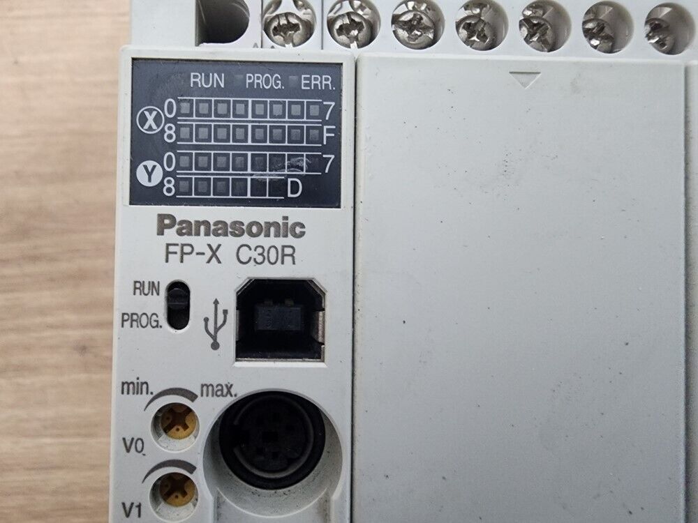 1PC New Panasonic AFPX-C30R Expansion Unit AFPXC30R