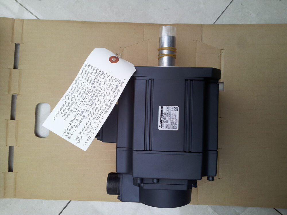 Mitsubishi HC-SFS103B AC Servo Motor HCSFS103B New In Box Expedited Shipping DHL / UPS / FedEX