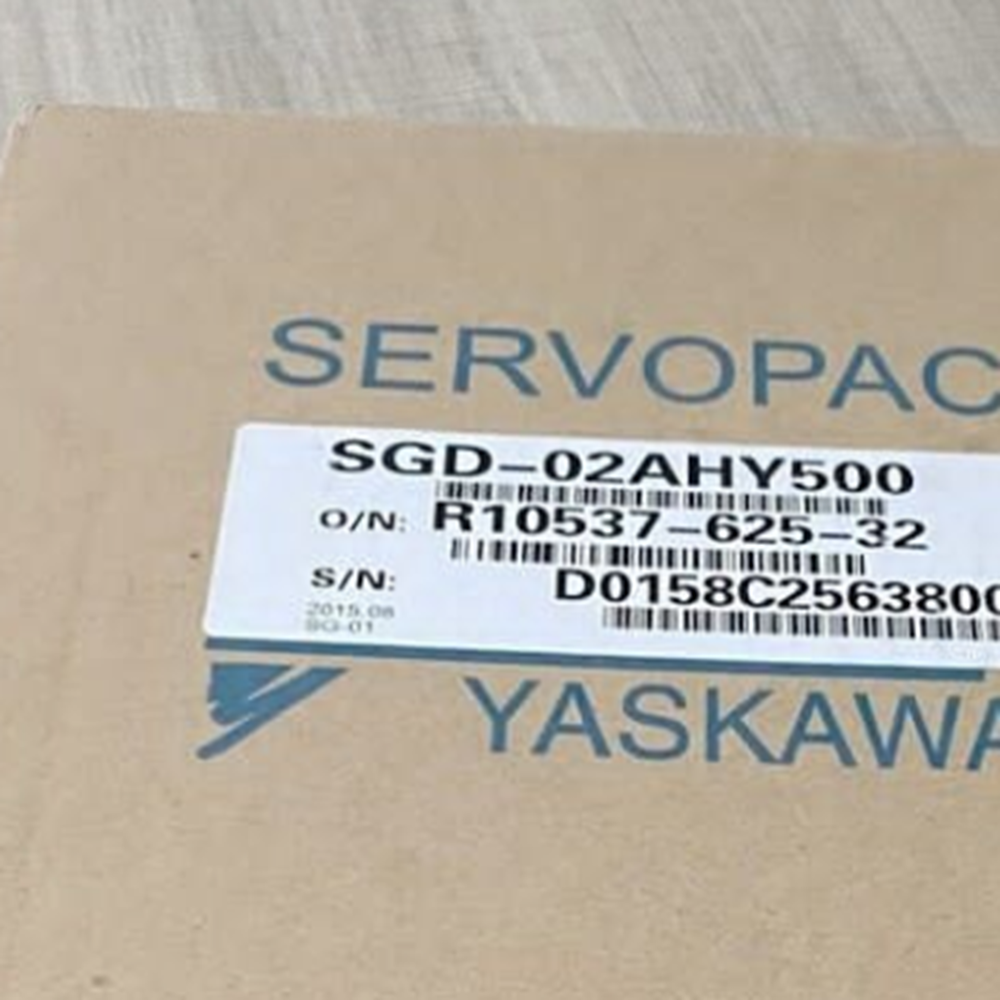 NEW Yaskawa SGD-02AHY500 Servo Drive DHL / UPS / FedEx