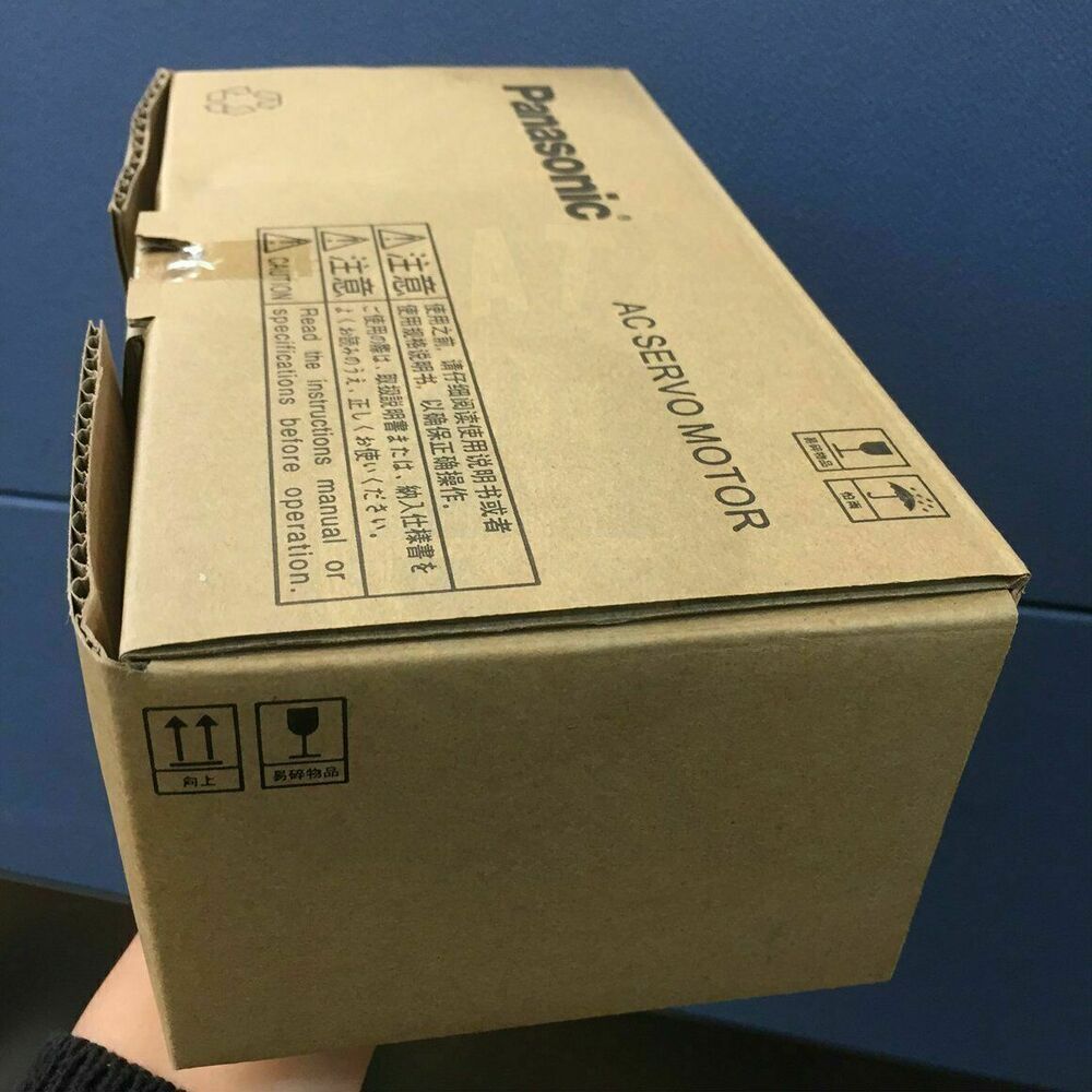 1PC New In Box Panasonic MSM012A1FT Servo Motor Expedited Shipping