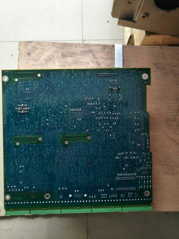 Used ABB DCS800 Main Board SDCS-CON-4 3ADT313900R1501 Expedited Shipping DHL / UPS / FedEx