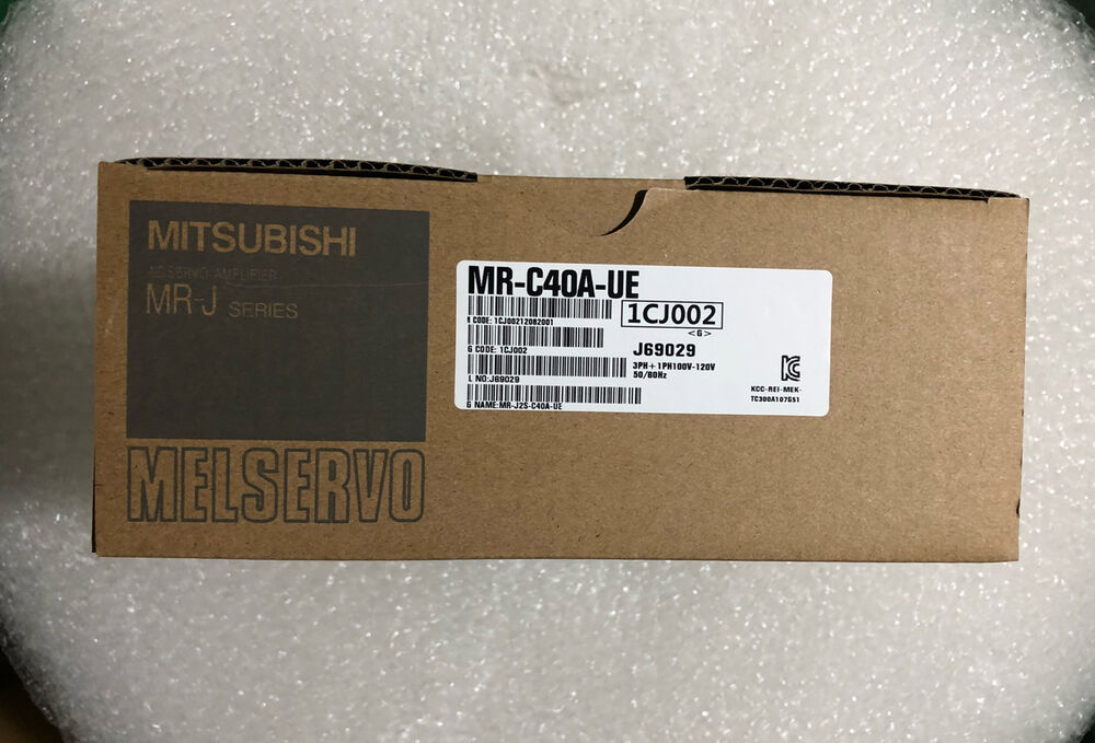 1PC Mitsubishi PLC MR-C40A-UE New In Box MR-C40A-UE Expedited Shipping DHL / UPS / FedEx
