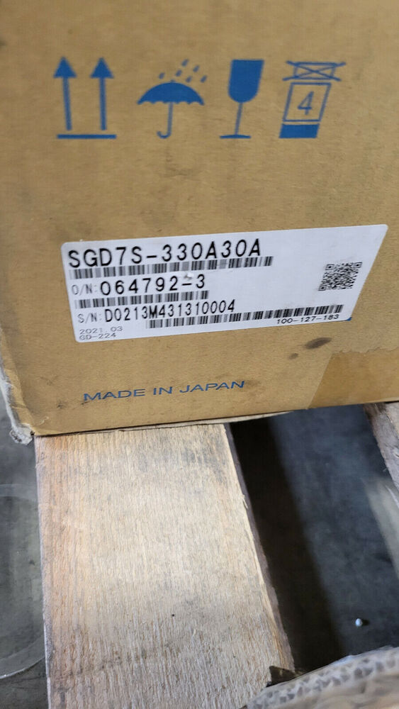 1PC New Yaskawa SGD7S-330A30A Servo Driver Expedited Shipping