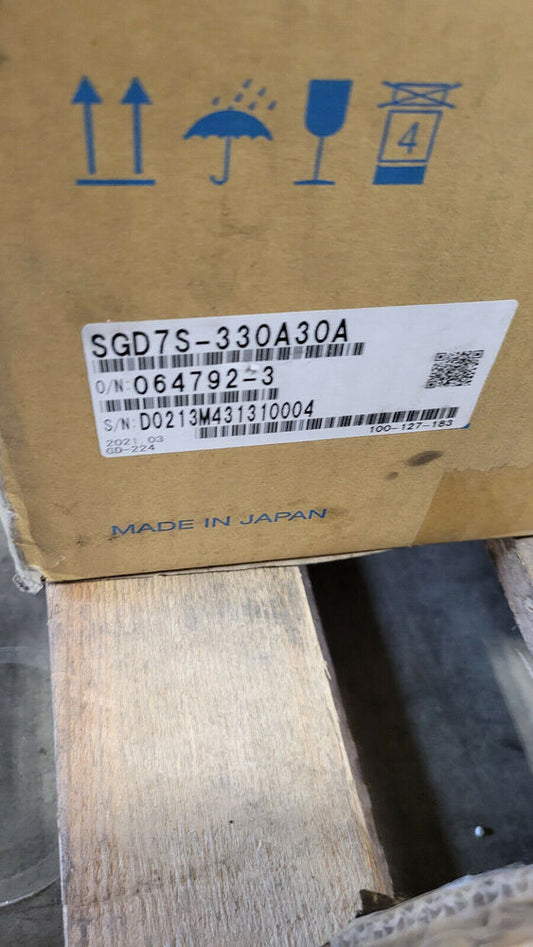 1PC New Yaskawa SGD7S-330A30A Servo Driver Expedited Shipping