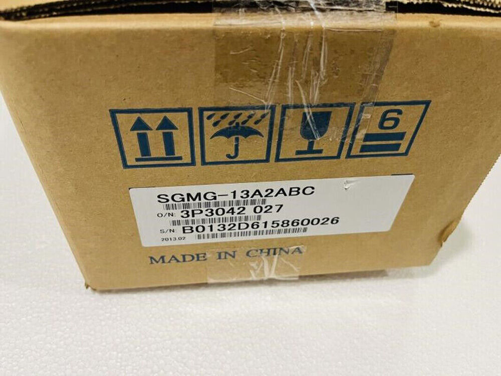 1PC New Yaskawa SGMG-13A2ABC Servo Motor Expedited Shipping SGMG13A2ABC