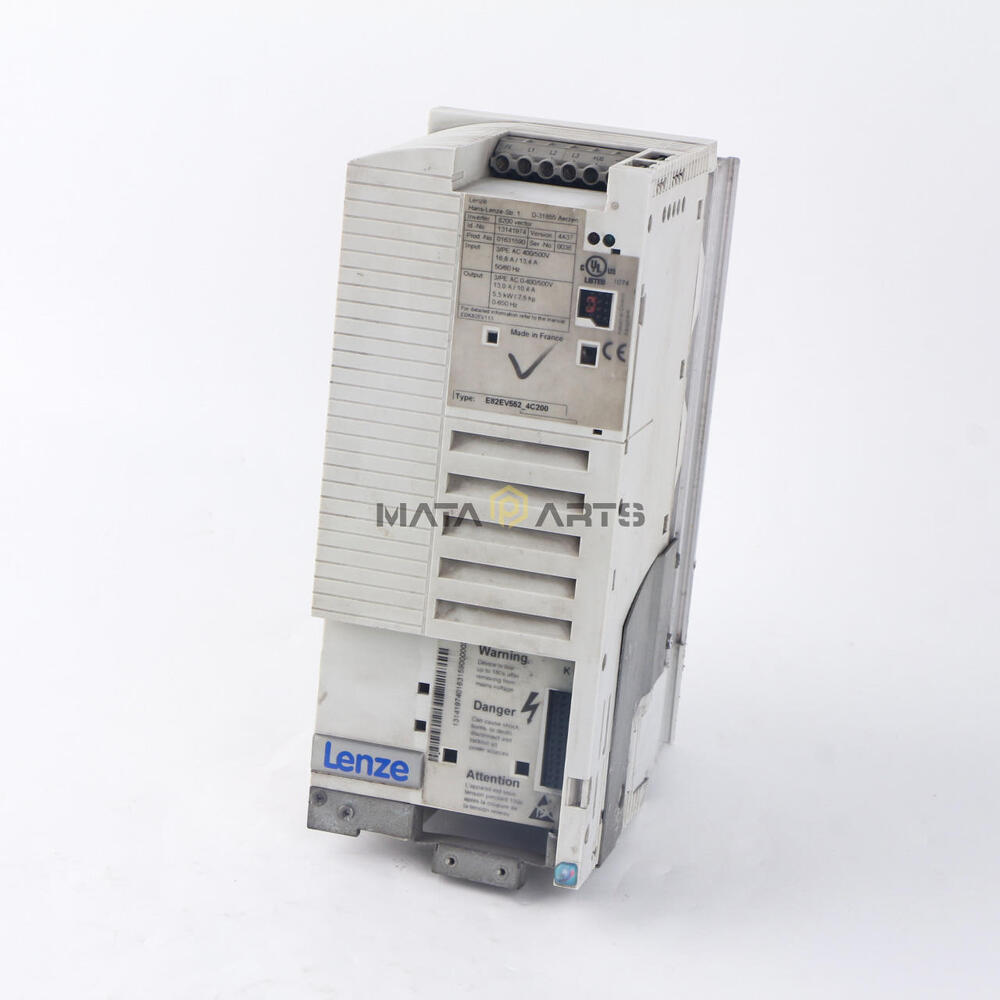 1PCS USED LENZE E82EV552-4C200 E82EV552K4C200