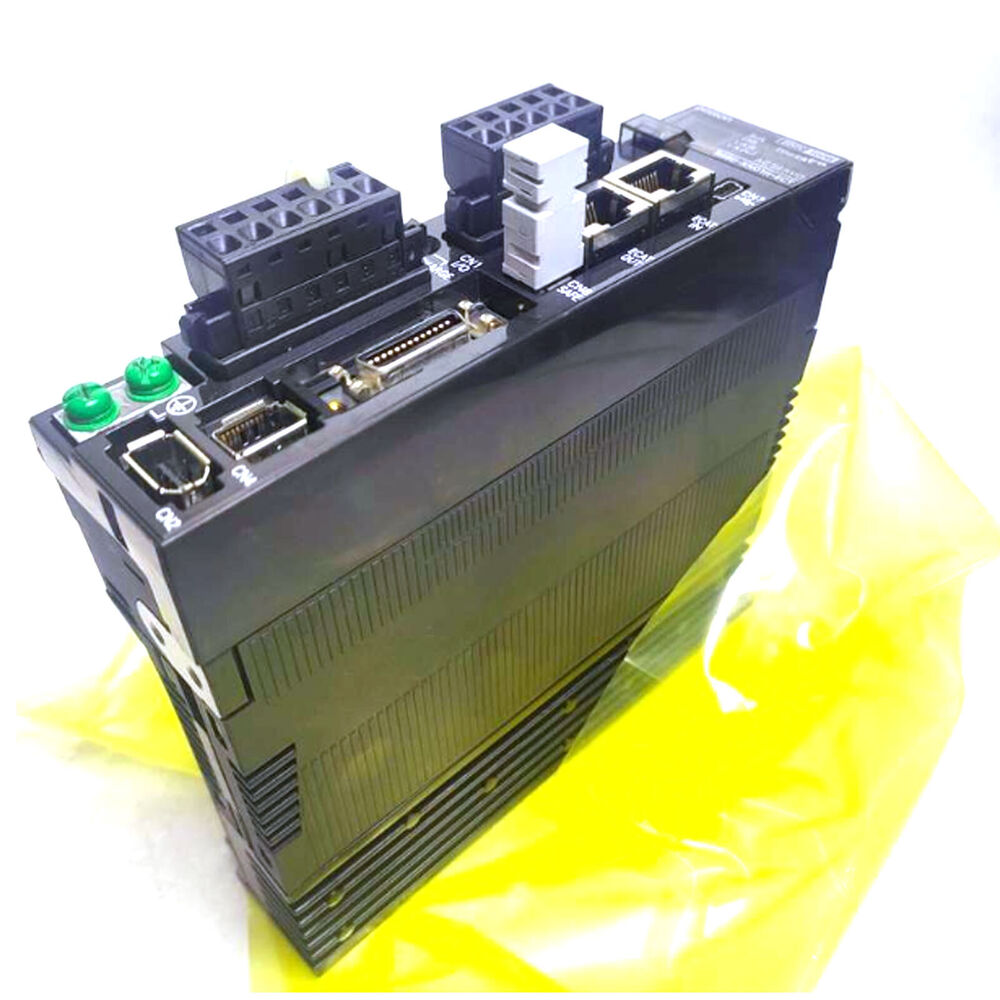 1pcs Brand New OMRON R88D-KN01H-ECT DHL / UPS / FedEx