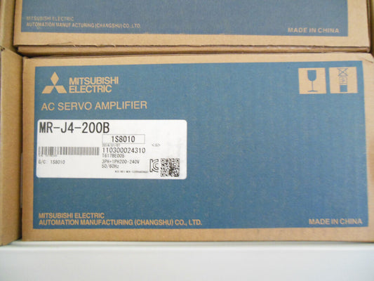 Mitsubishi Servo Driver MR-J4-200B NEW FREE EXPEDITED SHIPPING UPS / DHL / Fedex