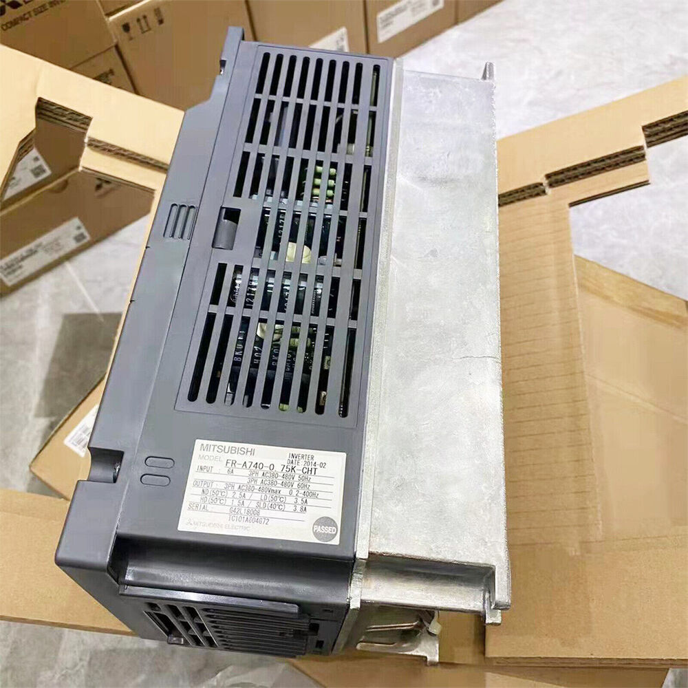 Mitsubishi Brand New FR-A740-0.75K-CHT 1pc Mitsubishi Frequency Converter UPS / DHL / FedEx