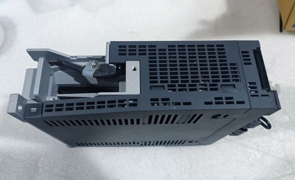 Fast Shipping Mitsubishi Servo Drive MR-J4W2-22B-ED NEW By UPS / DHL / Fedex