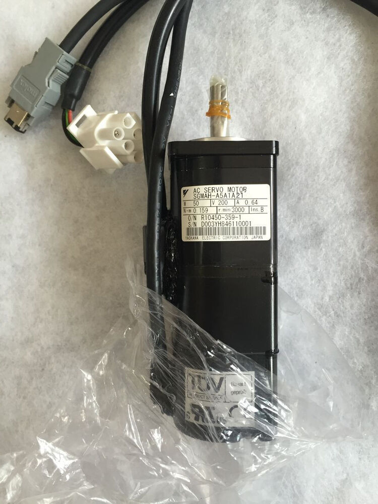 1PC New Yaskawa SGMAH-A5A1A21 Servo Motor Expedited Shipping SGMAHA5A1A21