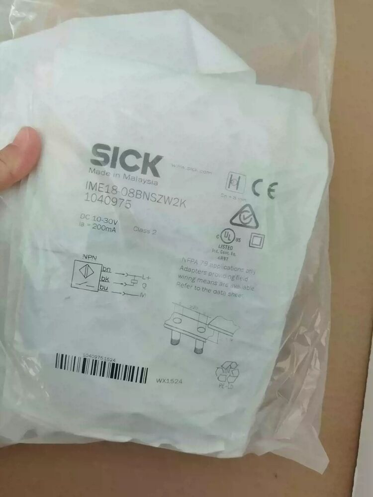 1PC New Sick IME18-08BNSZW2K Proximity Switch IME1808BNSZW2K DHL / UPS / FedEx