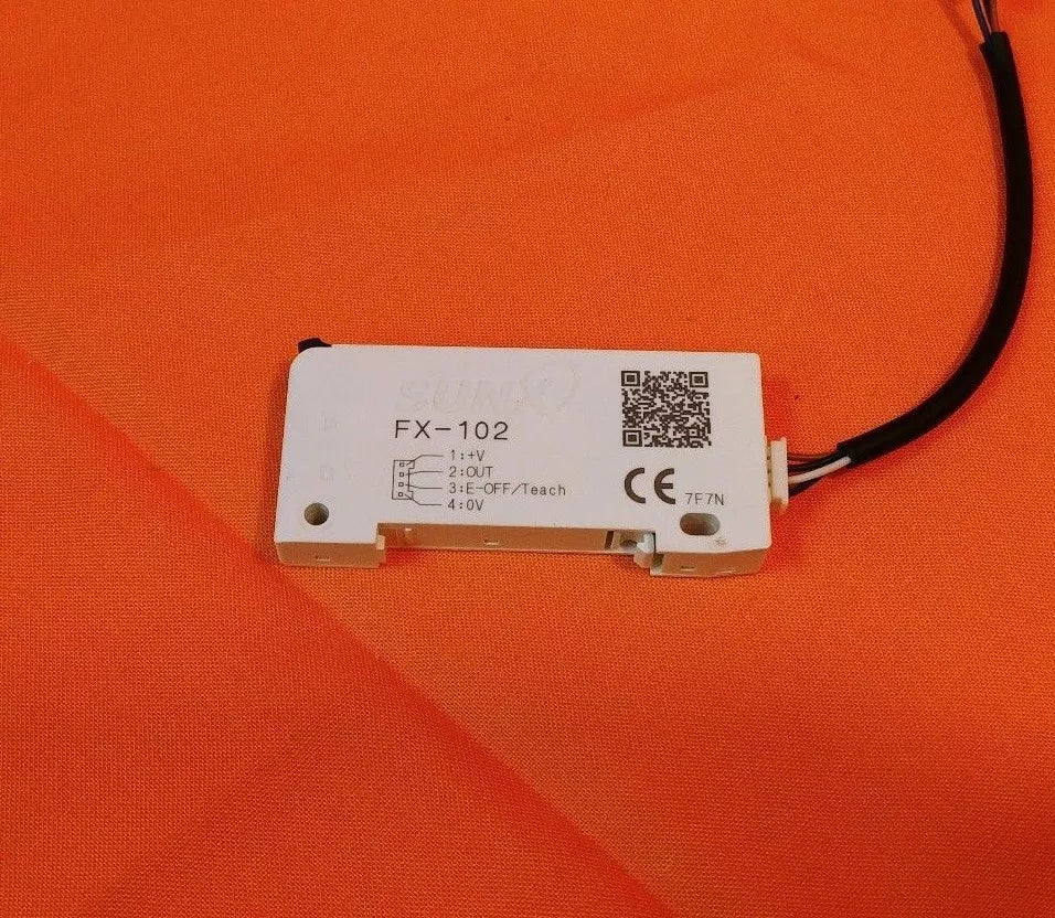 1PC New Panasonic SUNX FX-102P-CC2 Photoelectric Sensor Free Shipping
