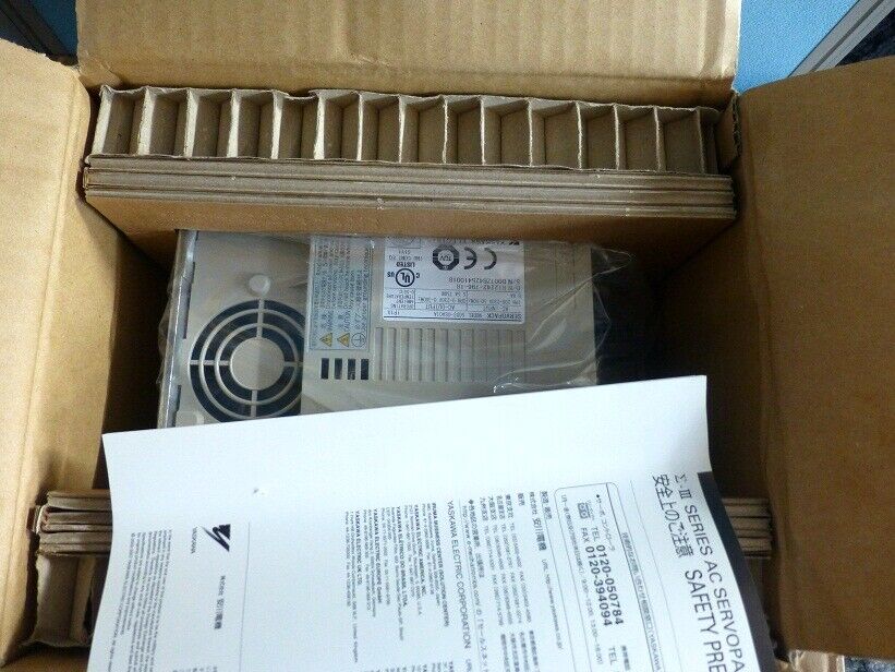 1PC New Yaskawa SGDS-04A72A Servo Driver Expedited Shipping