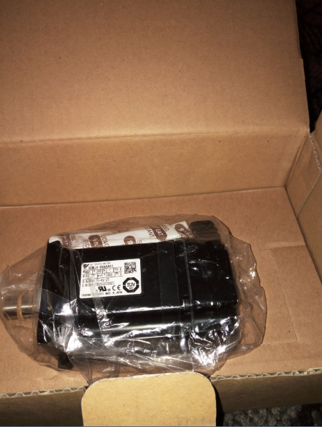 1PC New Yaskawa SGMJV-02ADA41 Servo Motor Expedited Shipping SGMJV02ADA41