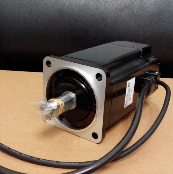 1PC New Yaskawa SGMAH-04A1A41 Servo Motor Expedited Shipping SGMAH04A1A41