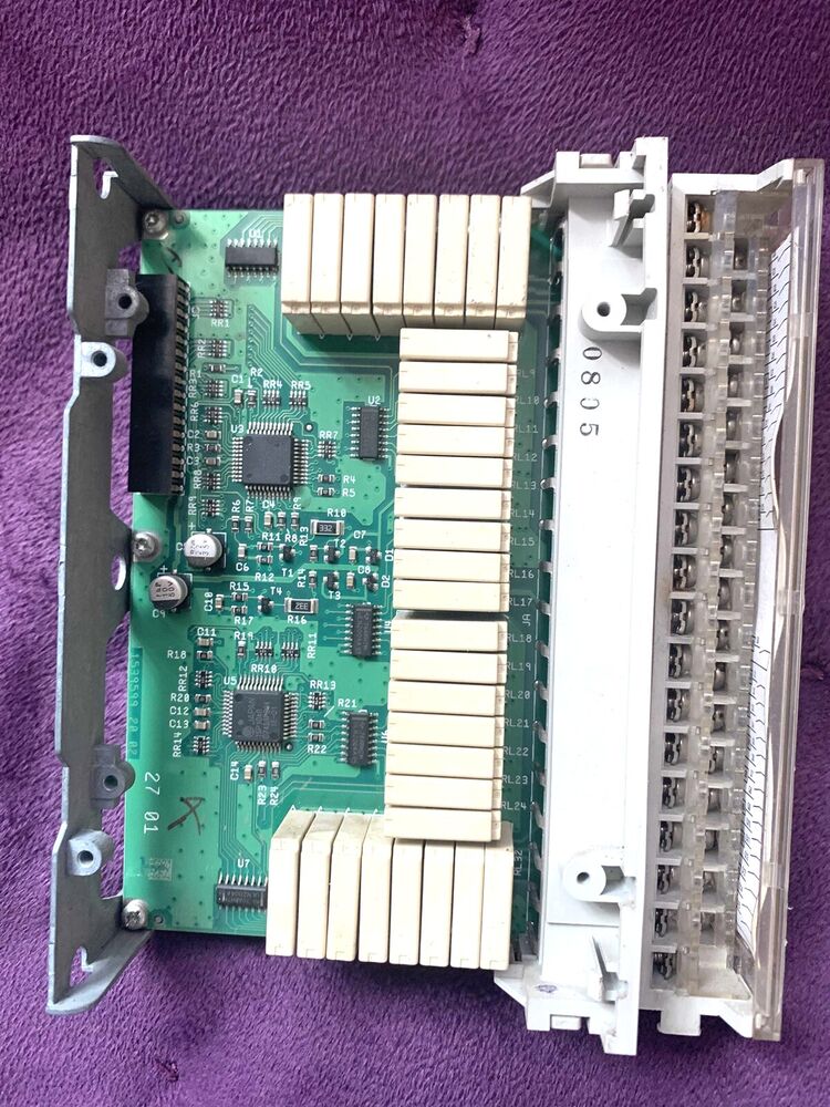 NEW SCHNEIDER TSXDSZ32R5 TSX DSZ 32R5 Output Module Free Expedited Shipping DHL / UPS / FedEX