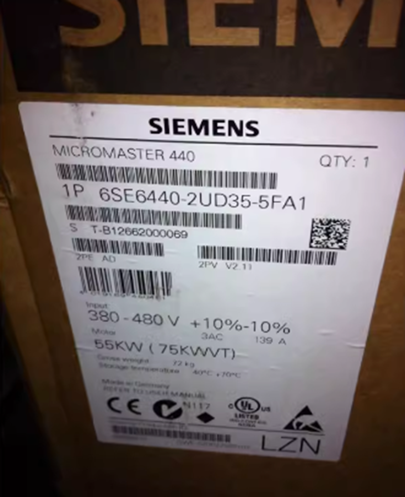 NEW IN BOX SIEMENS M440 6SE6440-2UD35-5FA1 DHL / UPS / FedEx