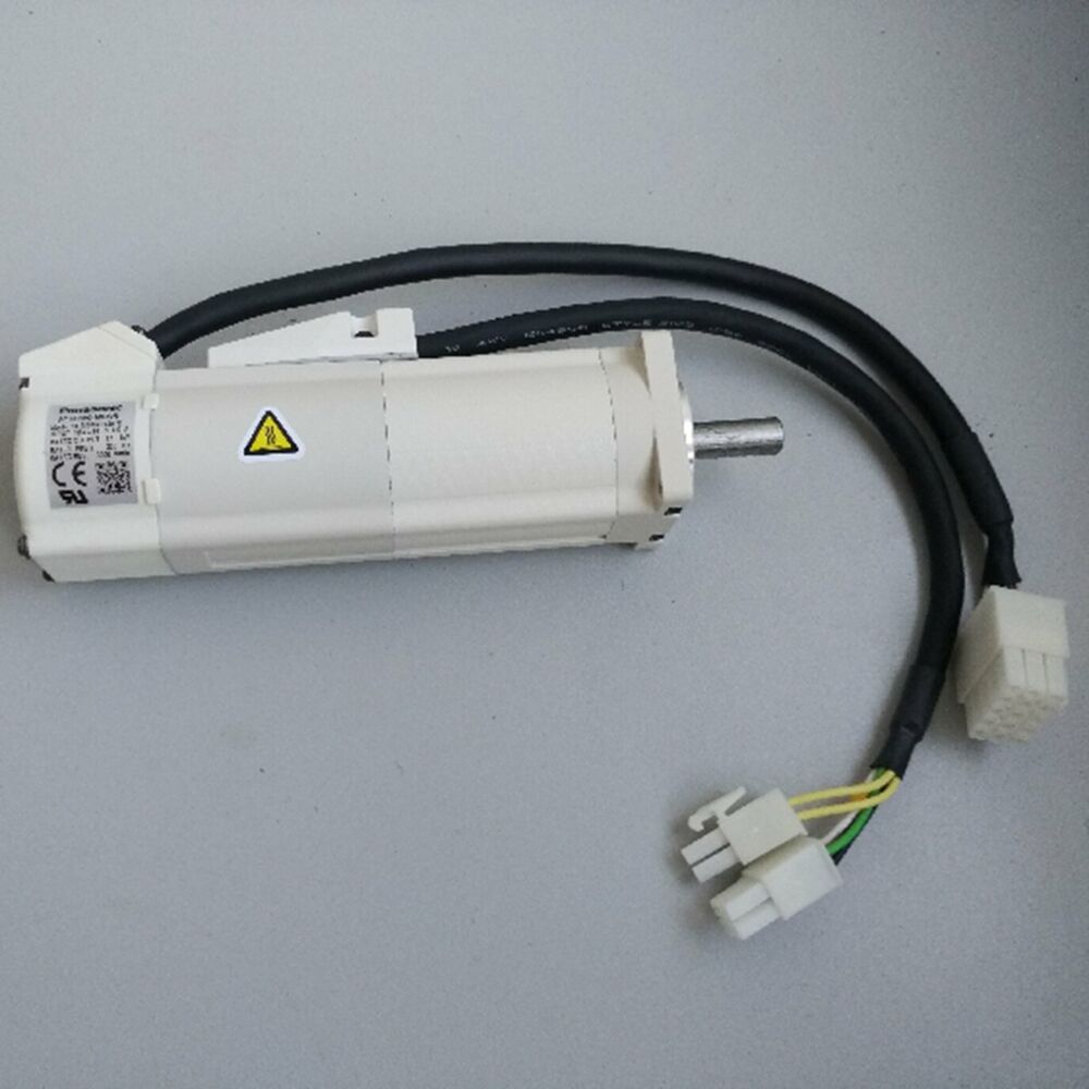 1PC New In Box Panasonic MSMA012A1B Servo Motor Expedited Shipping