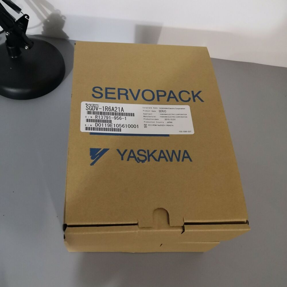 1PC New Yaskawa SGDV-1R6A21A Servo Driver Expedited Shipping SGDV1R6A21A
