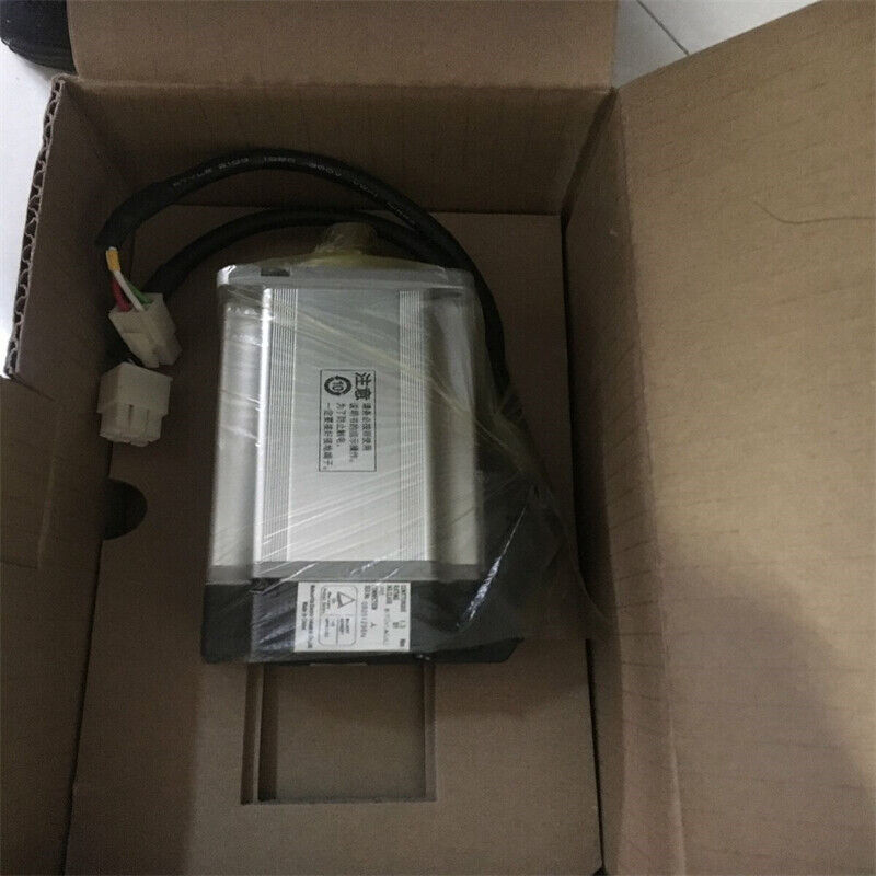 1PC New In Box Panasonic MHMD042S1S Servo Motor Expedited Shipping
