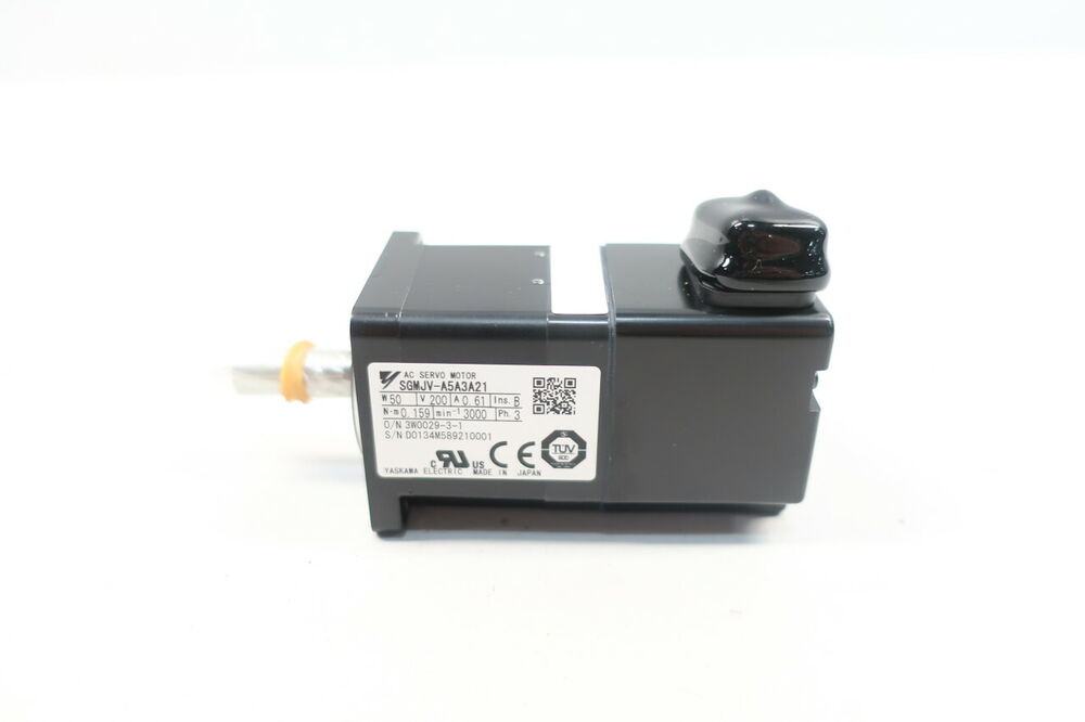 1PC New Yaskawa SGMJV-A5A3A21 Servo Motor Expedited Shipping SGMJVA5A3A21