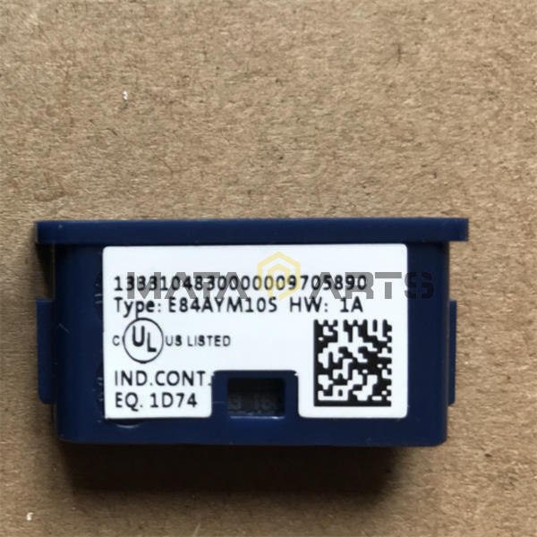 ONE NEW Lenze 8400 series drive/converter memory card E84AYM10S
