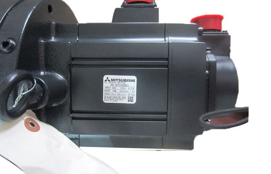 New in Box Mitsubishi HC-SFS102BG1 Servo Motor UPS / DHL / Fedex