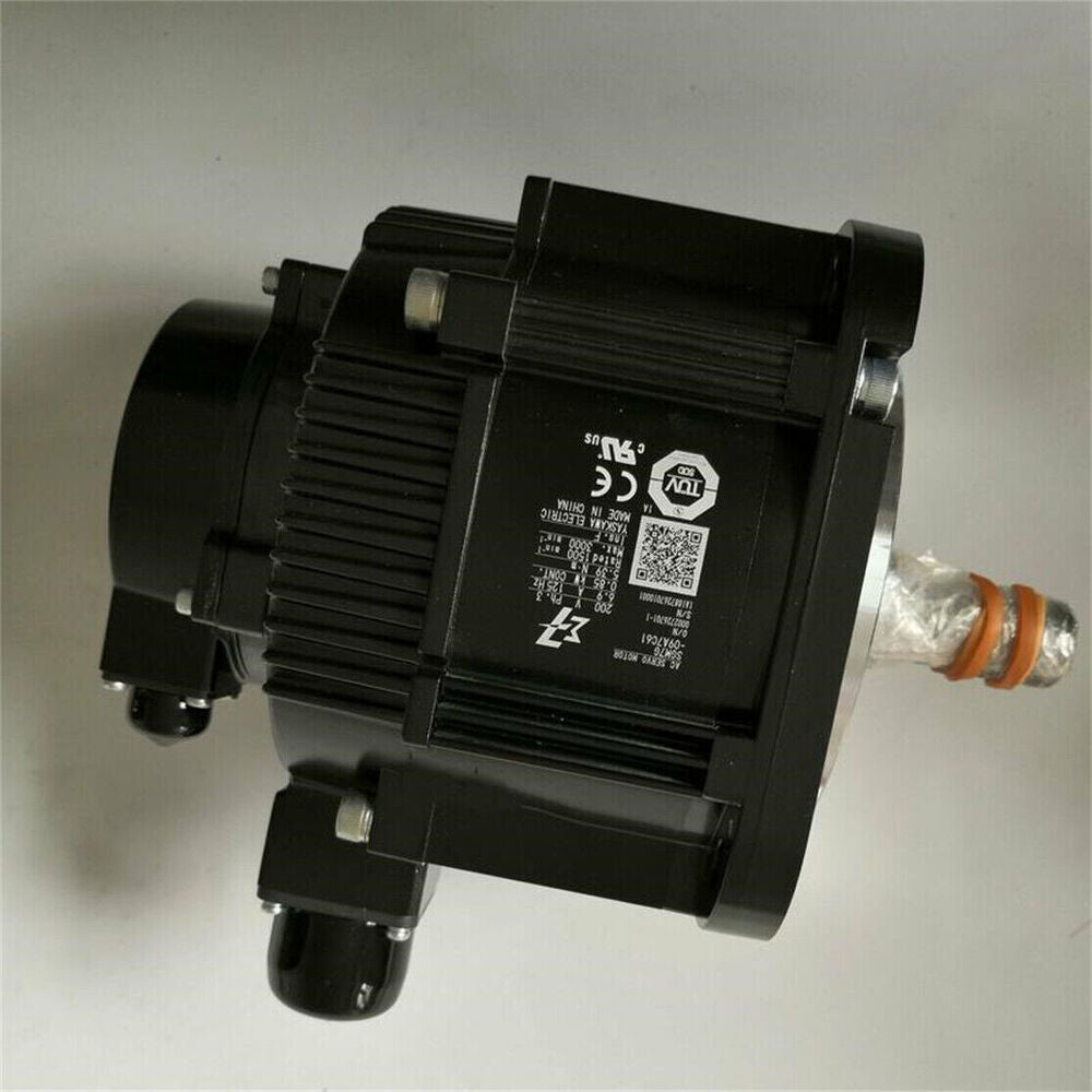 1PC New Yaskawa SGM7G-09A7C61 Servo Motor Expedited Shipping SGM7G09A7C61