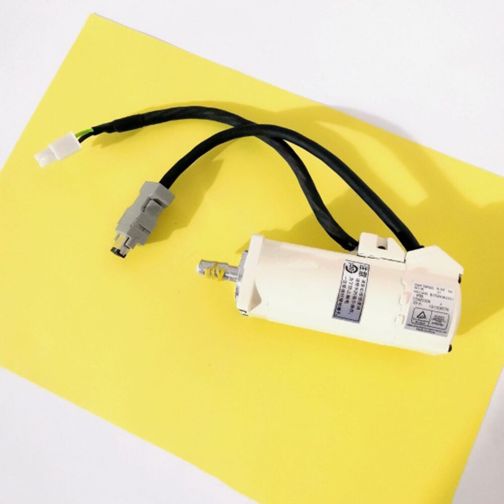 1PC New In Box Panasonic MSMA012C2N4 Servo Motor Expedited Shipping