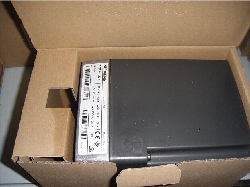 1PC Siemens SQM10.16502 Servo Motor New In Box Expedited Shipping DHL / UPS / FedEx