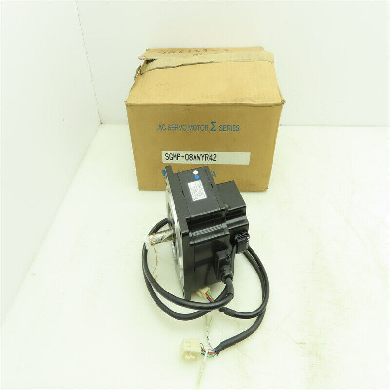 1PC New Yaskawa SGMP-08AWYR42 Servo Motor Expedited Shipping SGMP08AWYR42