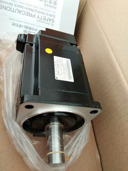 1PC New Yaskawa SGMAS-04ACA6C Servo Motor Expedited Shipping SGMAS04ACA6C
