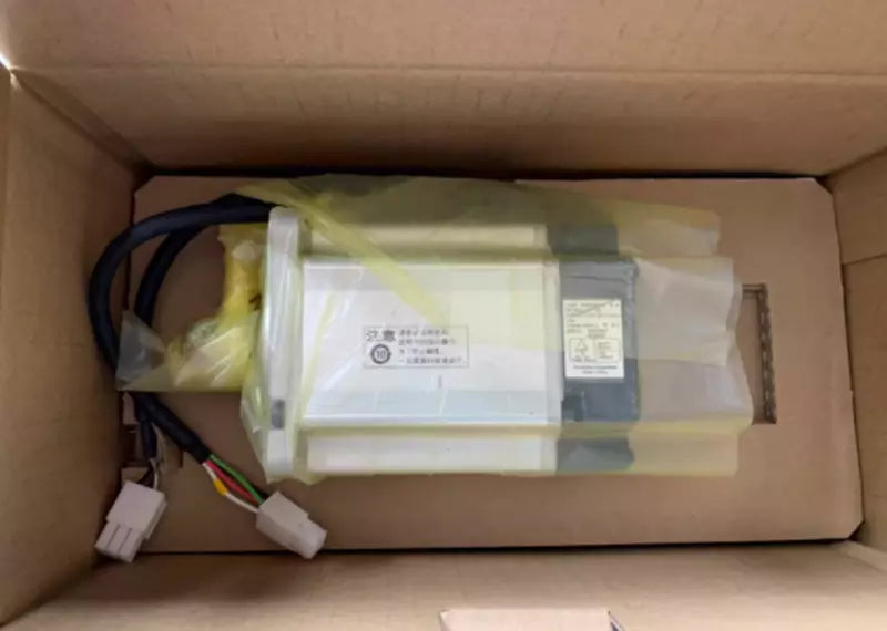 1PC New In Box Panasonic MSMD082P1C Servo Motor Expedited Shipping