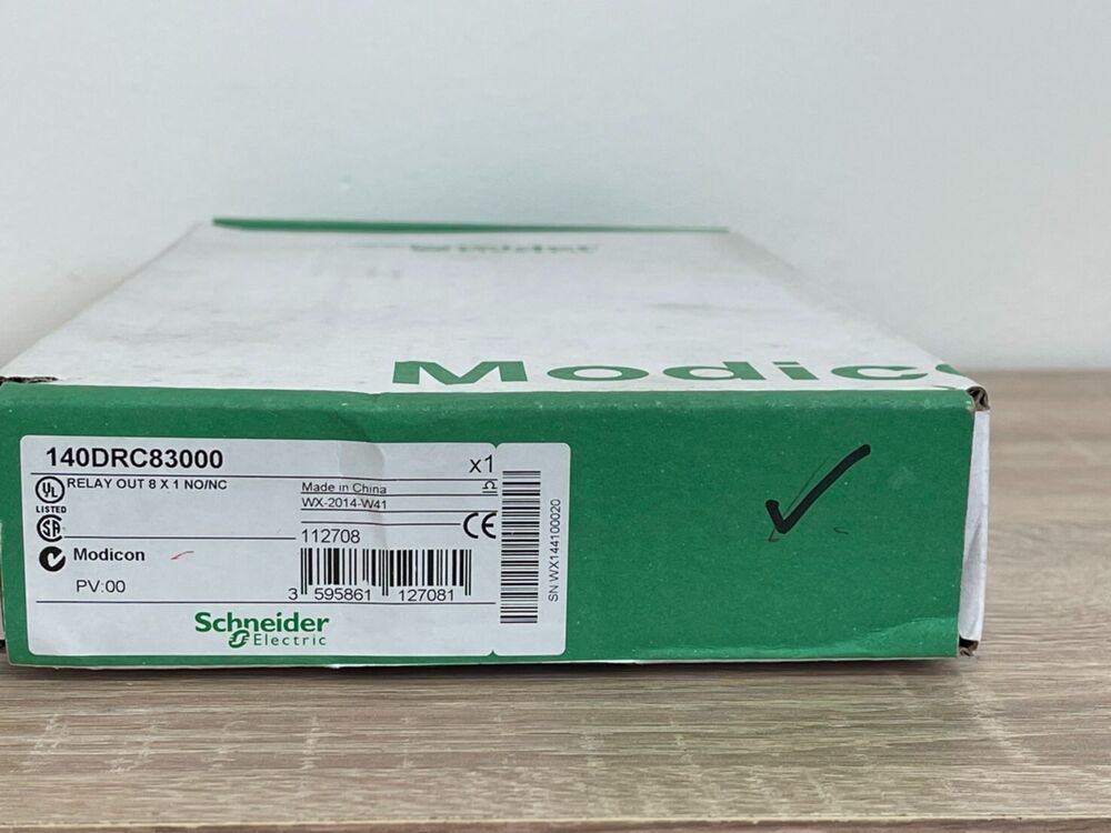 1PC New Schneider 140DRC83000 140 DRC83000 Brand Expedited Shipping DHL / UPS / FedEX