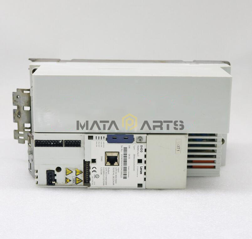 1PC Lenze Inverter E84AVSCE5524SX0 Used