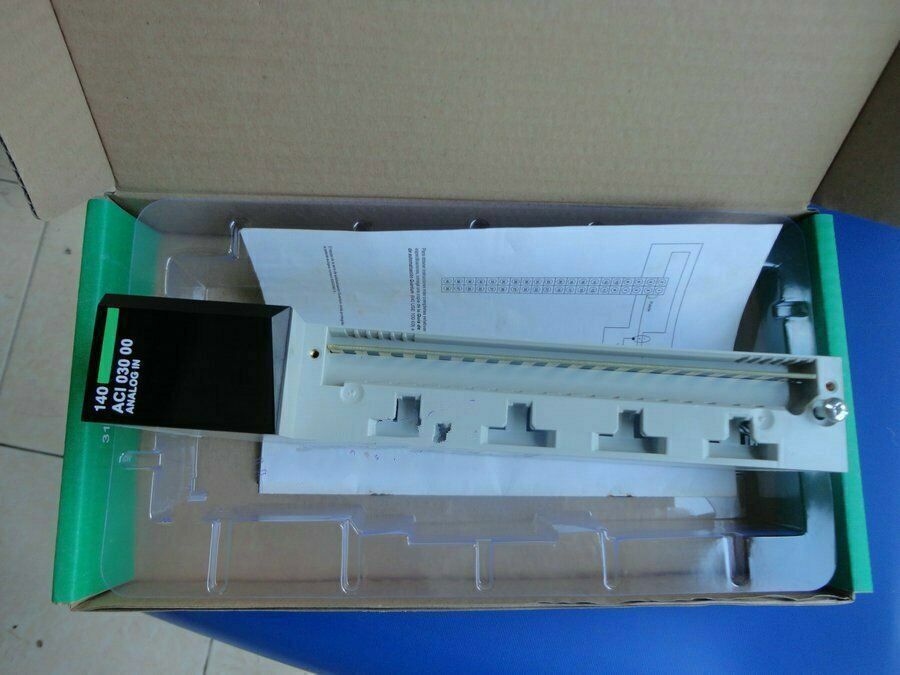 Schneider 140CRA93200 Modicon Quantum RIO Drop 1PC New In Box Expedited Shipping DHL / UPS / FedEX